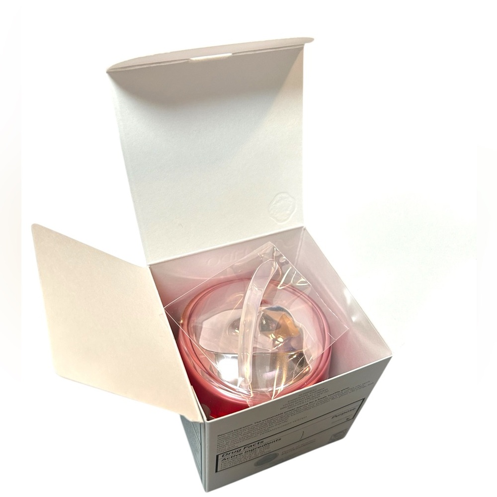 Shiseido Essential Energy Hydrating Day Cream SPF 20 w/ Hyaluronic Acid - Picture 8 of 8